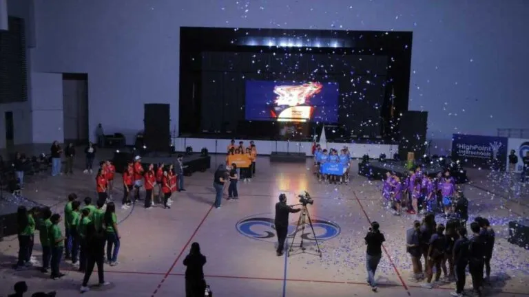 Estudiantes compiten en disciplinas deportivas durante HighPoint Interschools 2026 donde Chihuahua lideró el medallero del encuentro escolar.