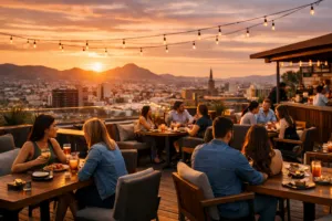 Terrazas en Chihuahua con vistas, ambiente y gastronomía al aire libre en la ciudad norteña de México