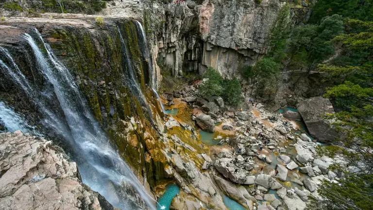 rutas poco conocidas en la Sierra Tarahumara con paisajes naturales y turismo de aventura en Chihuahua