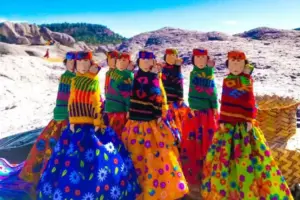 artesanos de Chihuahua destacan a nivel global con piezas rarámuri cerámica y textiles que impulsan identidad cultural