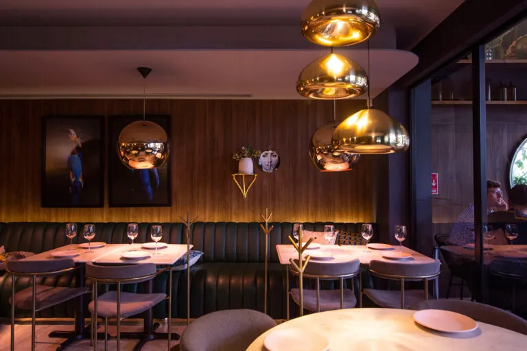 mejor restaurante en Chihuahua con cocina de autor y experiencia gastronómica liderada por el chef Óscar Cortázar