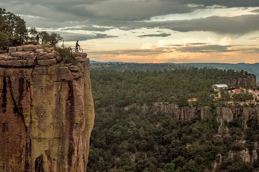 Lugares instagrameables en Chihuahua con paisajes naturales, arquitectura histórica y spots virales que atraen turismo digital