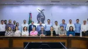 Morena se deslinda del regreso de Rubén Rocha Moya mientras gobernadores y legisladores respaldan a Claudia Sheinbaum