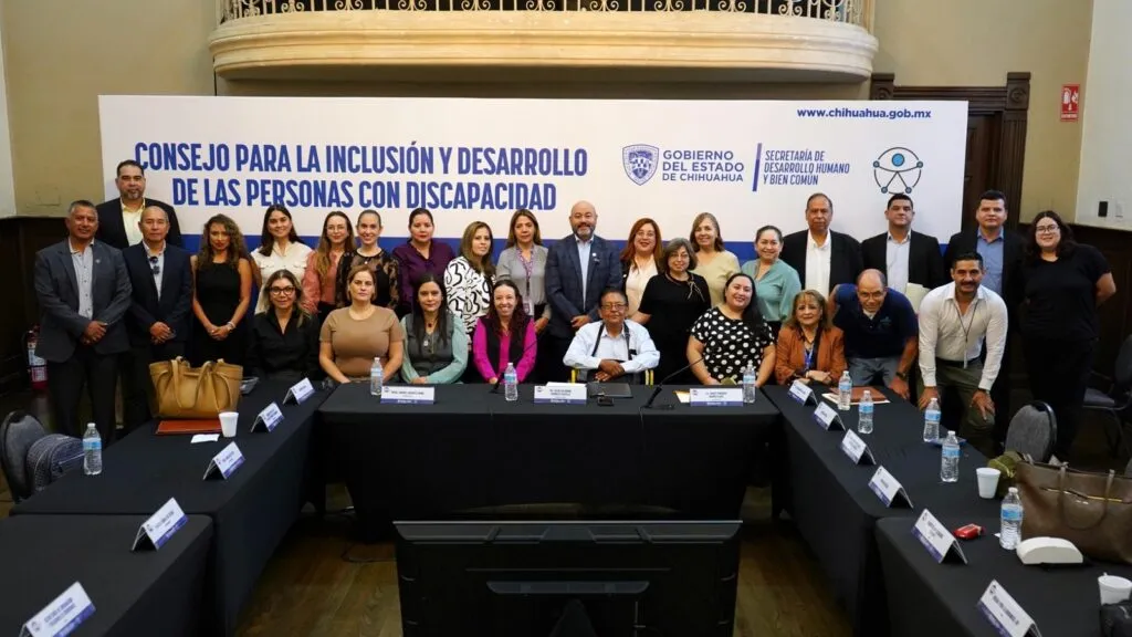 Integrantes del Consejo para la Inclusión y Desarrollo de las Personas con Discapacidad en Chihuahua